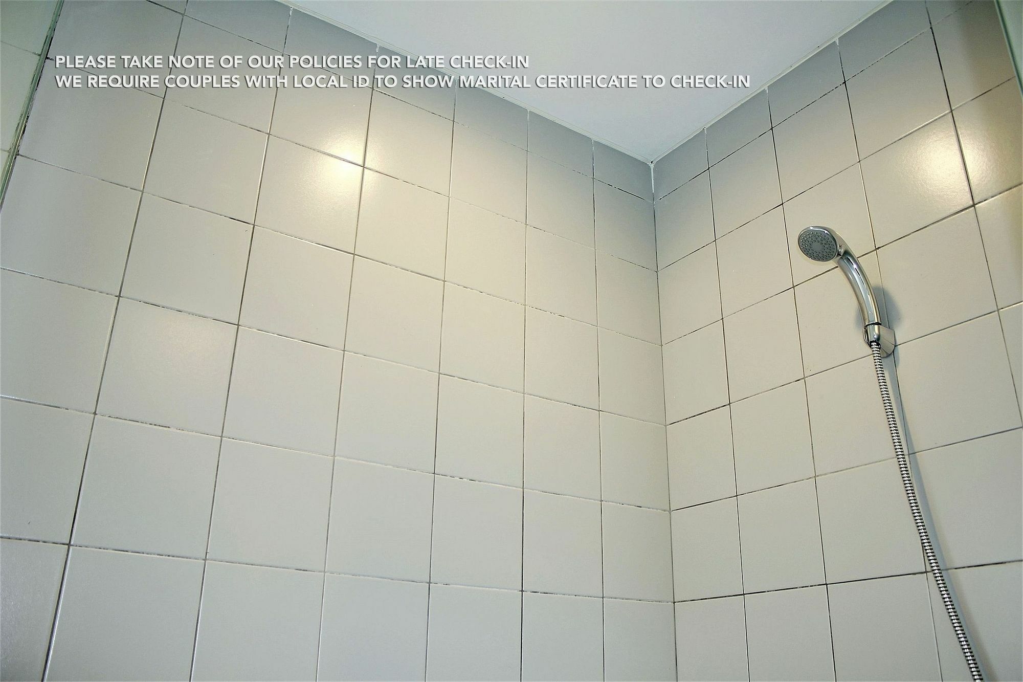 Zen Rooms Patra Kuningan Syariah Jakarta Luaran gambar