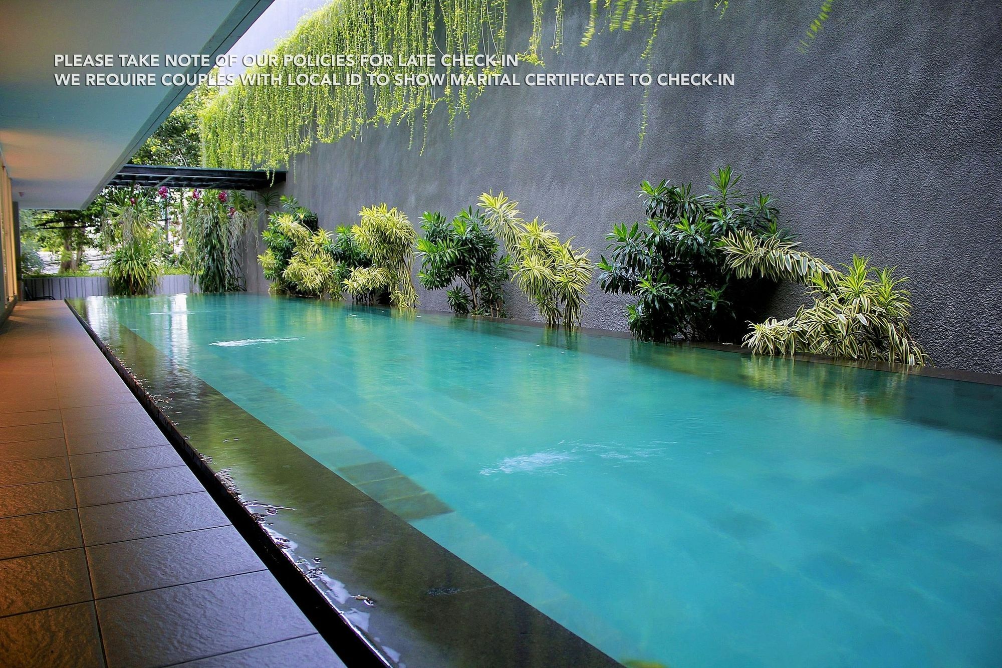 Zen Rooms Patra Kuningan Syariah Jakarta Luaran gambar