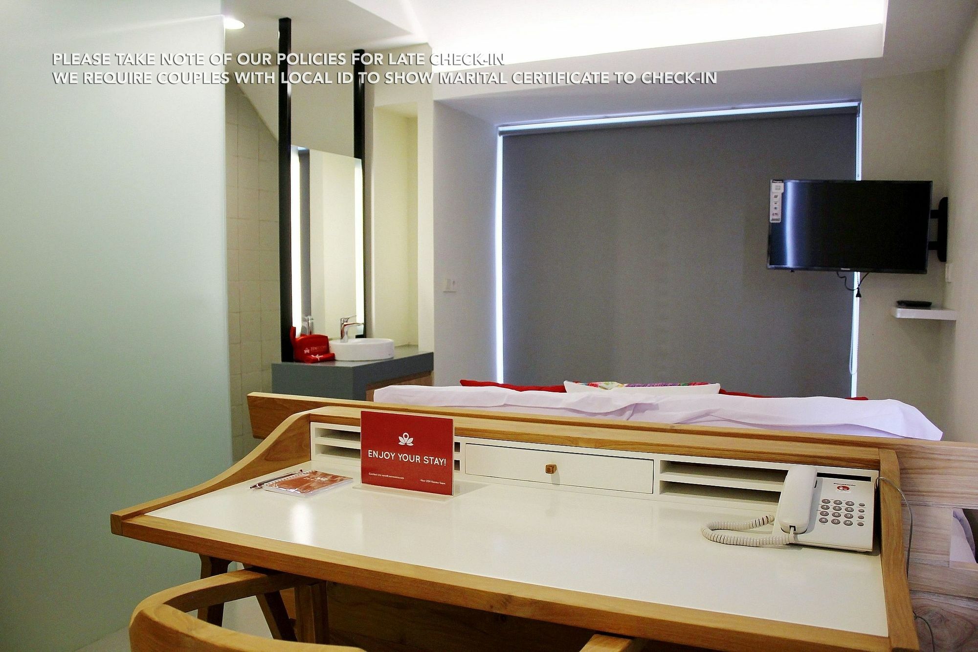 Zen Rooms Patra Kuningan Syariah Jakarta Luaran gambar
